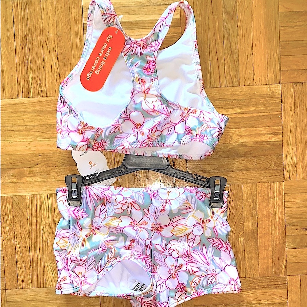 GIRLS M (7/8) - Sporty Tropical Two-Piece Swimsuit - NWT - Picture 2 of 4